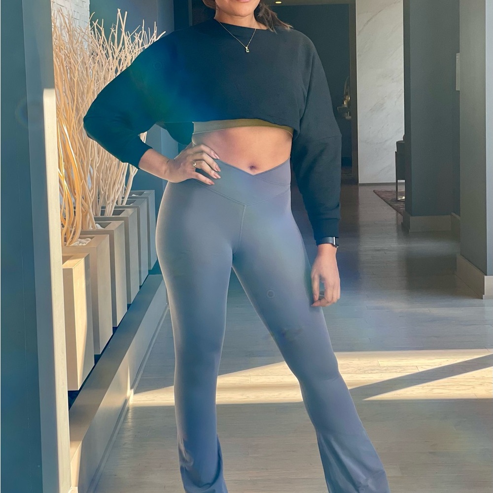 Women's Long Sleeve Crop